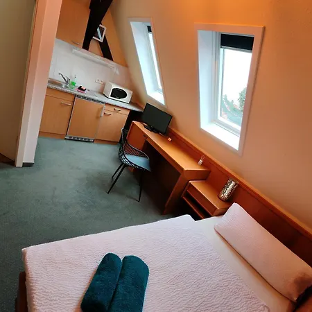 Domstadt Apartman Merseburg