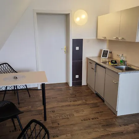 Domstadt Apartment *